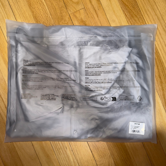 Skims Silk Feather Trim Long Robe in Mirror size M Sold Out Online - Picture 8 of 9